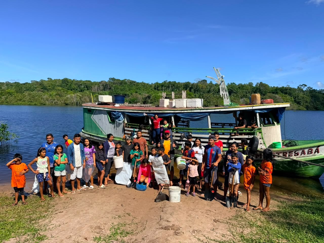 Expedición médica ayuda a pueblo sateré-mawé en amazonas