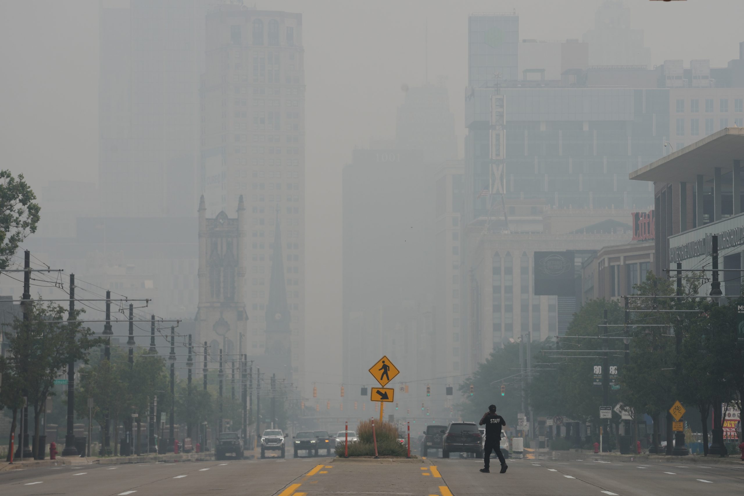 Humo de incendios afecta la salud de tribus en Grandes Lagos